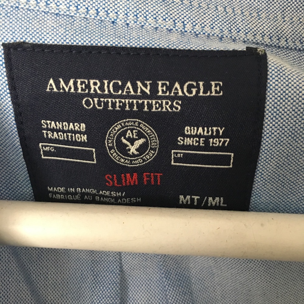 American eagle button down